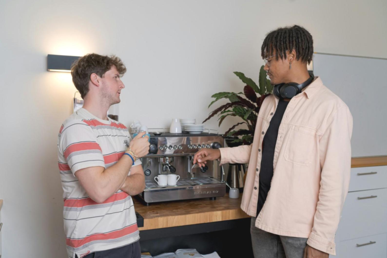 Team collaboration on financial reports and analysis